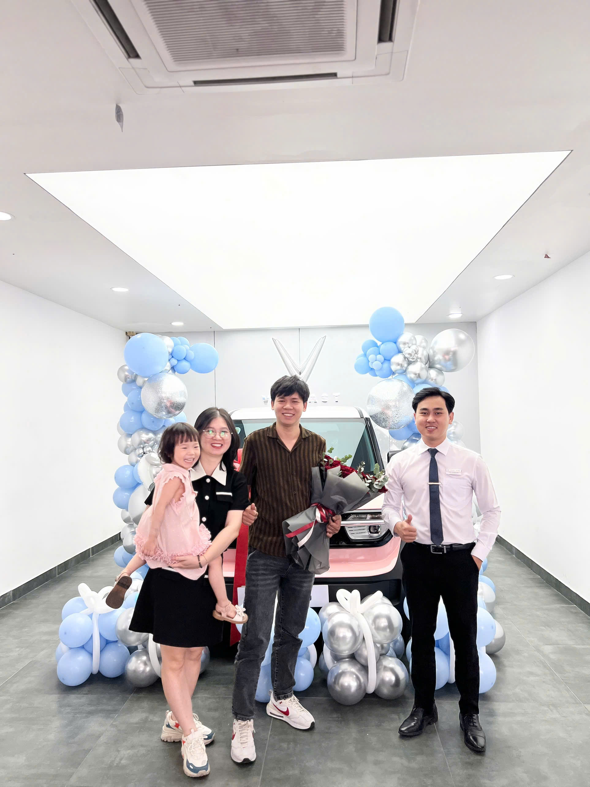 Nhận Xe VinFast Ngay, Không Cần Chờ Đợi | Bí Mật Từ VinFast Sài Gòn 24 Nhận Xe VinFast Ngay, Không Cần Chờ Đợi | Bí Mật Từ VinFast Sài Gòn vinfast hcmc ban giao xe 7 Nhận Xe VinFast Ngay, Không Cần Chờ Đợi | Bí Mật Từ VinFast Sài Gòn